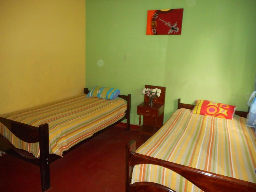 Hostal Geminis San Juan Bautista المظهر الخارجي الصورة