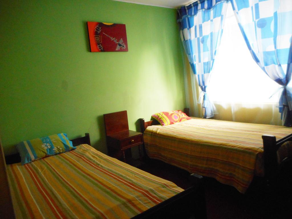 Hostal Geminis San Juan Bautista المظهر الخارجي الصورة