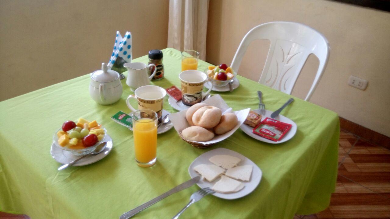 Hostal Geminis San Juan Bautista المظهر الخارجي الصورة
