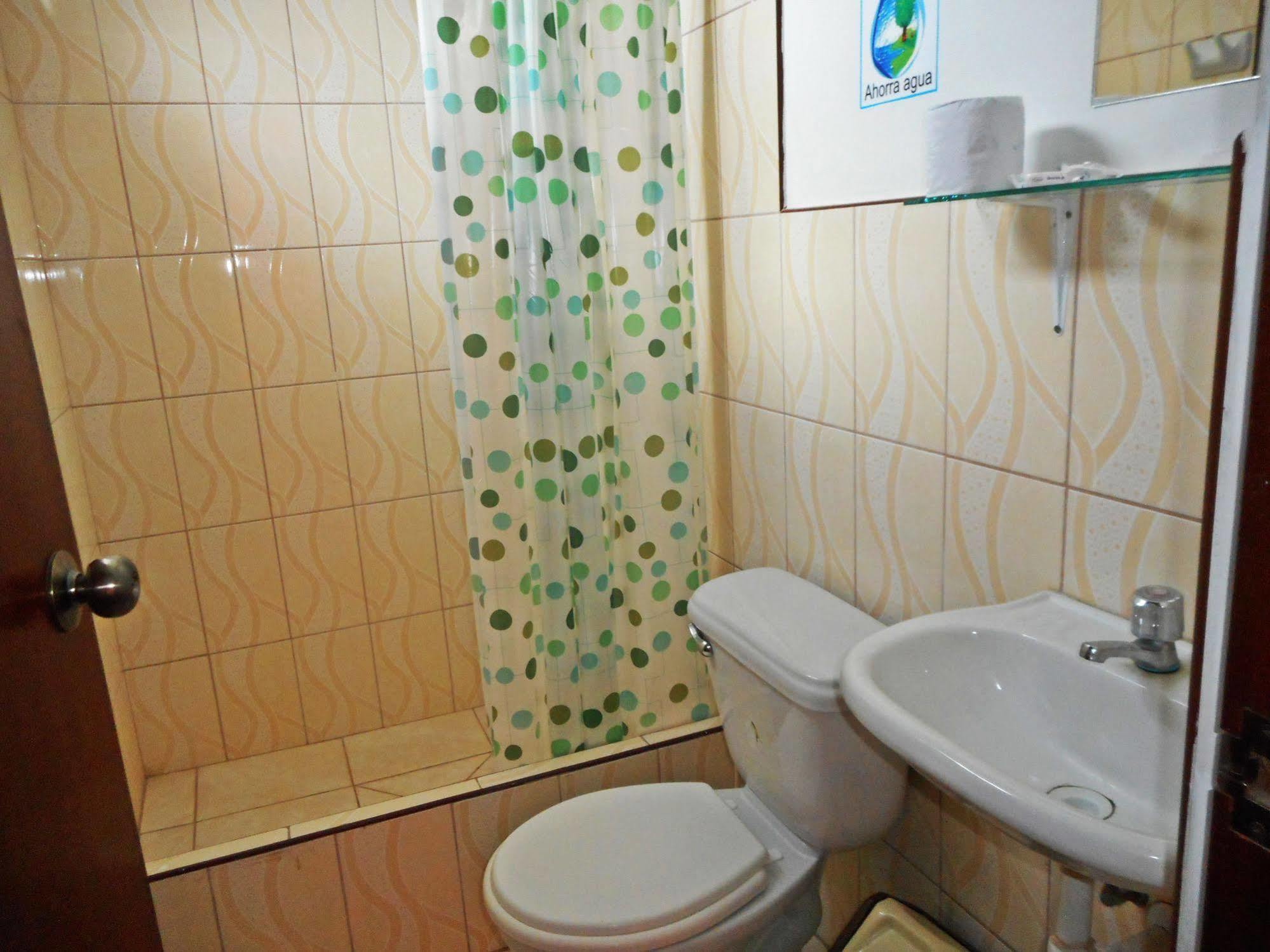 Hostal Geminis San Juan Bautista المظهر الخارجي الصورة