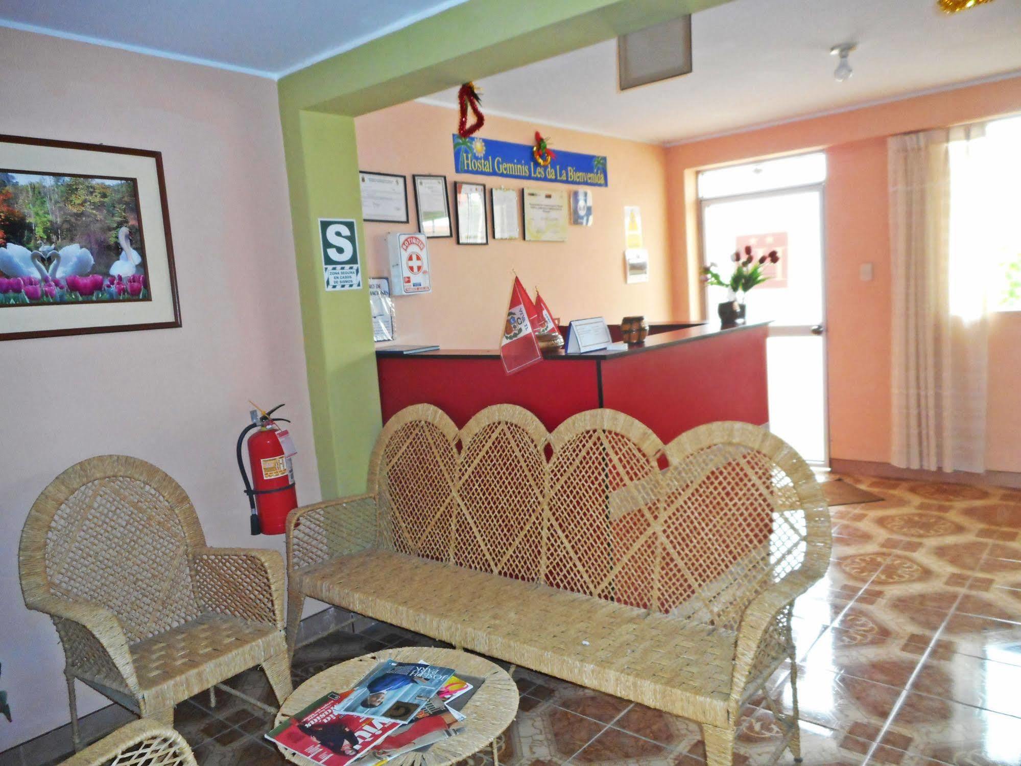 Hostal Geminis San Juan Bautista المظهر الخارجي الصورة