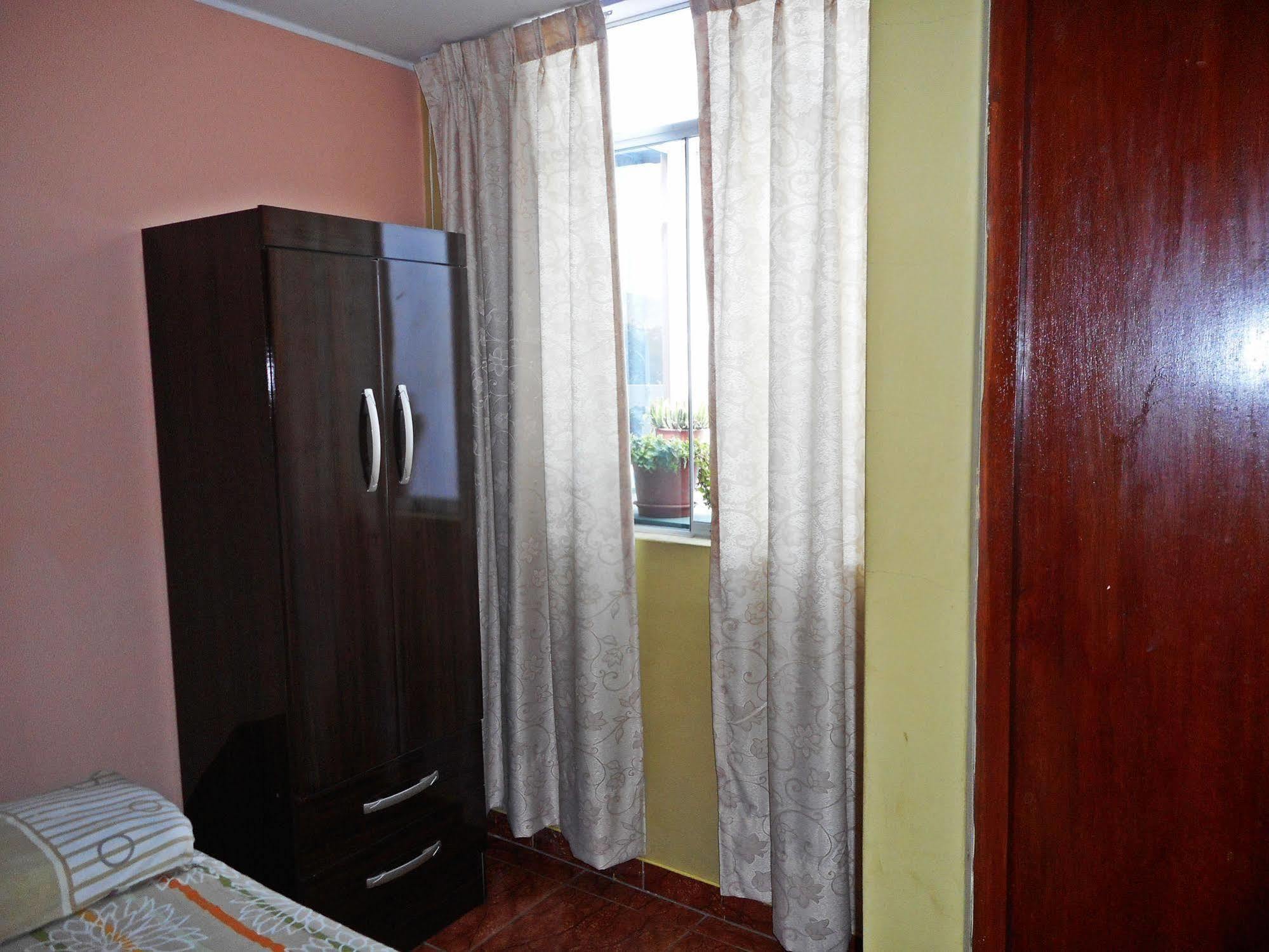 Hostal Geminis San Juan Bautista المظهر الخارجي الصورة
