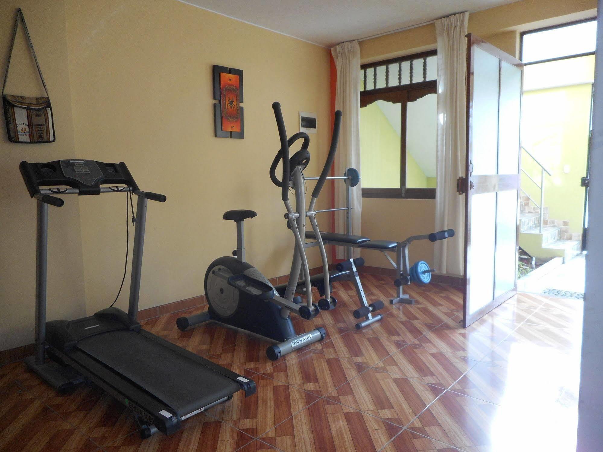 Hostal Geminis San Juan Bautista المظهر الخارجي الصورة