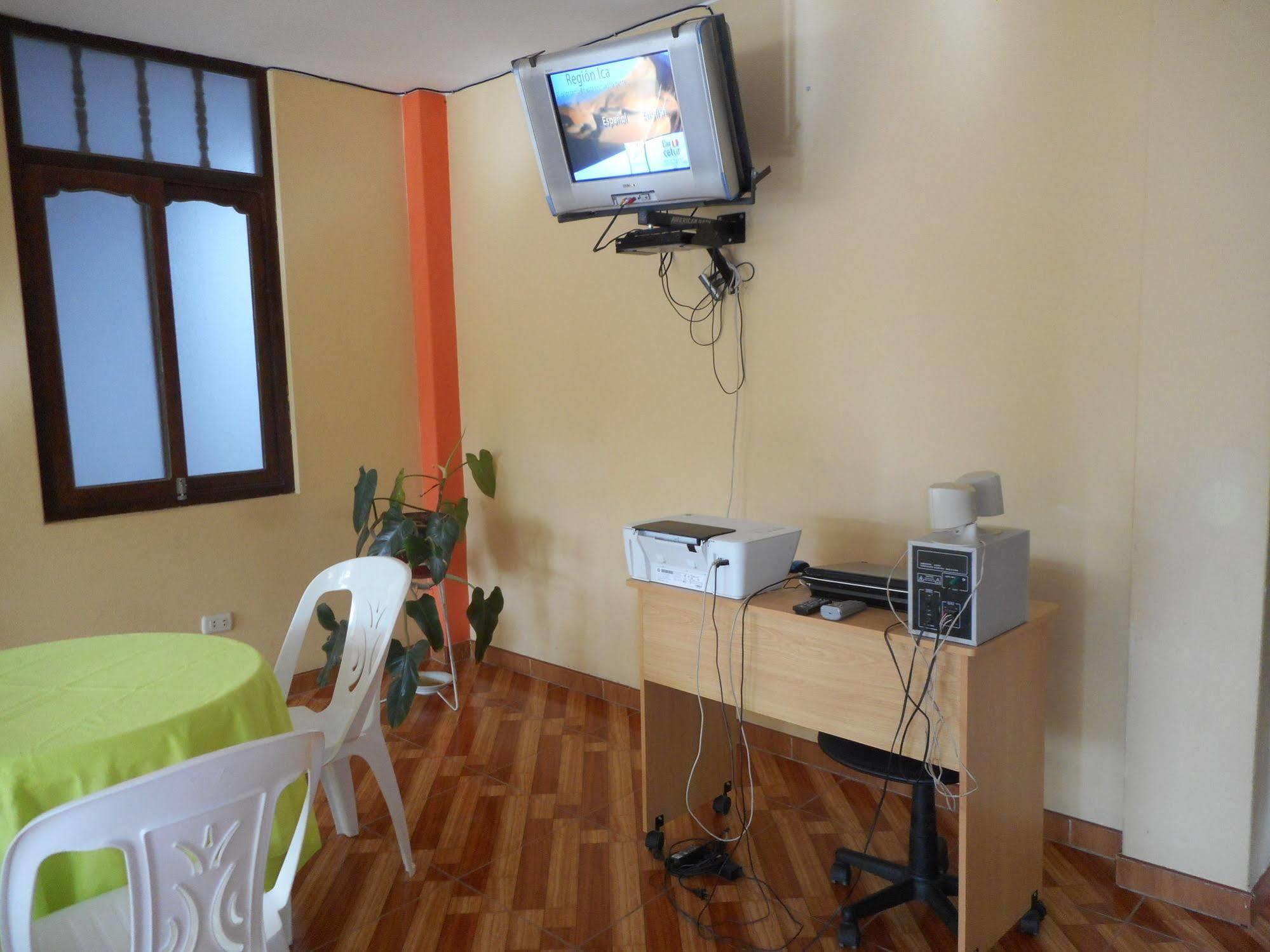 Hostal Geminis San Juan Bautista المظهر الخارجي الصورة
