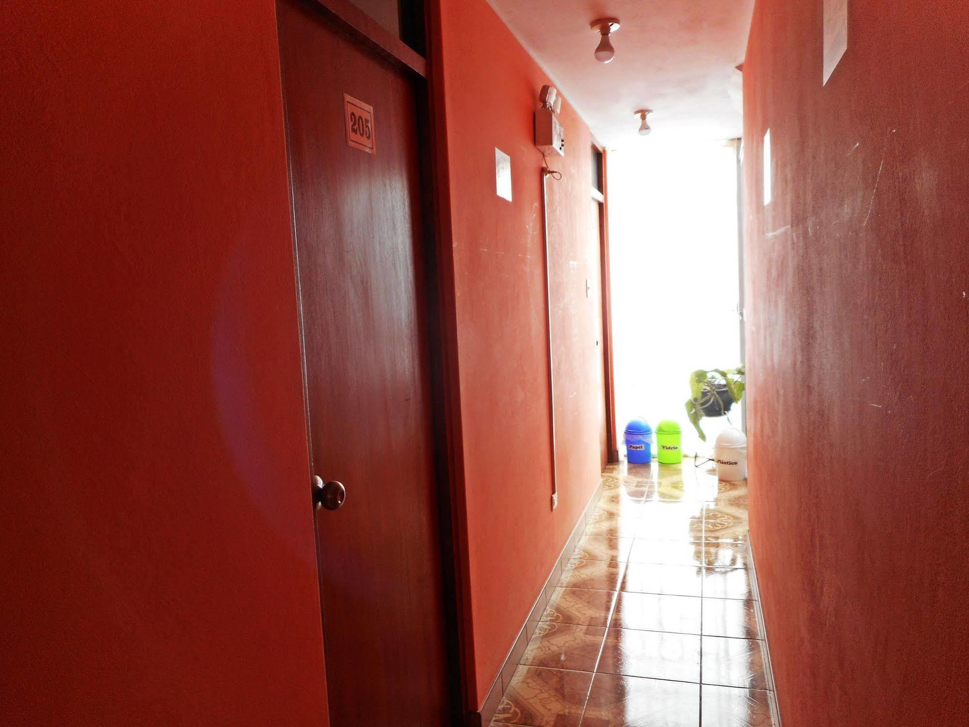 Hostal Geminis San Juan Bautista المظهر الخارجي الصورة